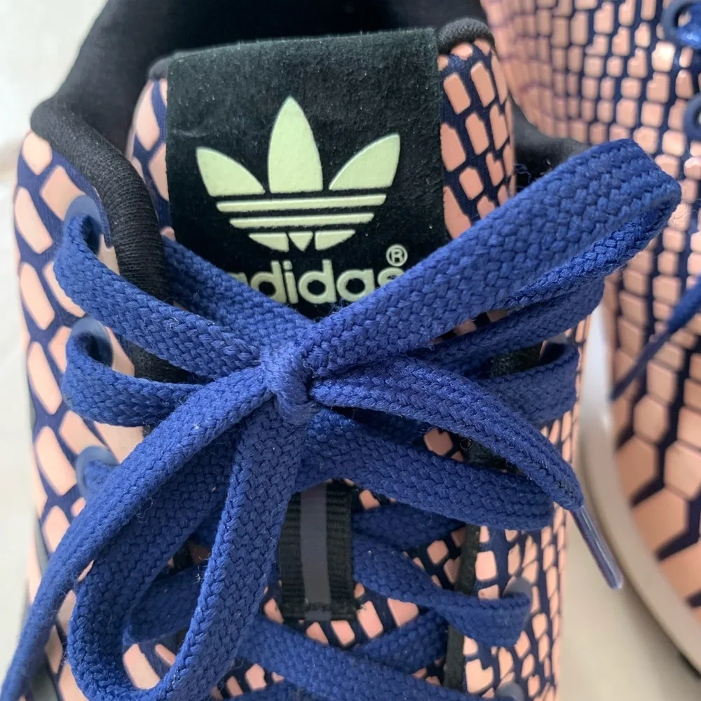 Adidas - Picture 3 of 3
